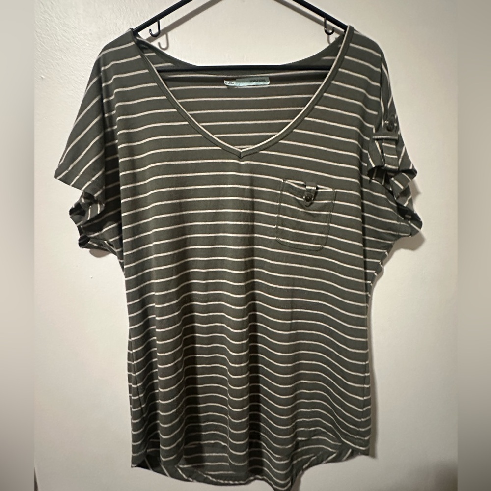 Women’s green striped Maurice’s top - size XL